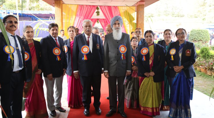 Golden jubilee valedictory at Chowdiah hall